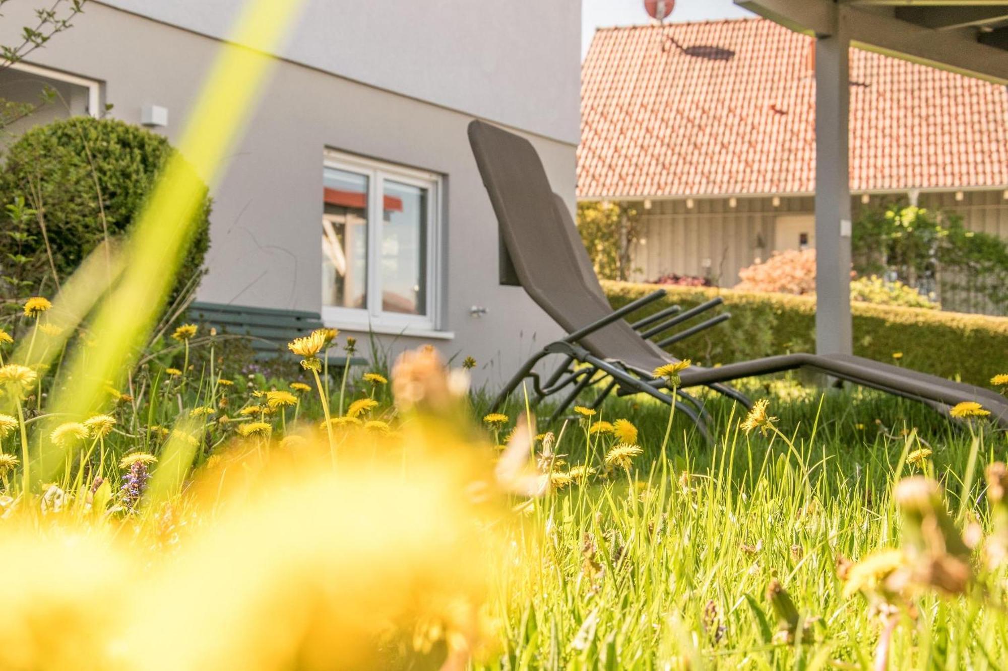 Ferienwohnung "Urlaub Bei Lina" Hergatz Kültér fotó